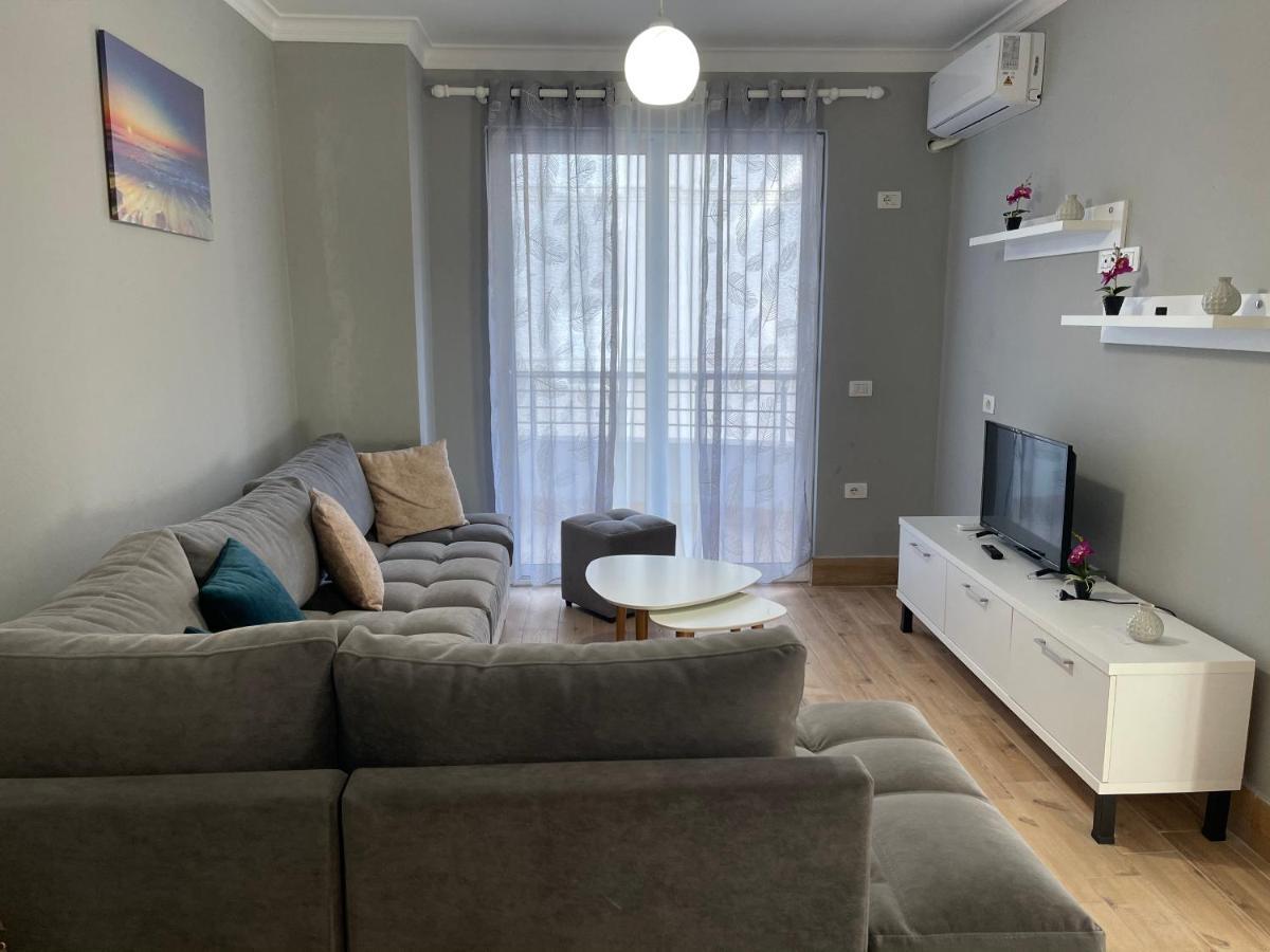 Armando Apartmán Golem (Tirana)