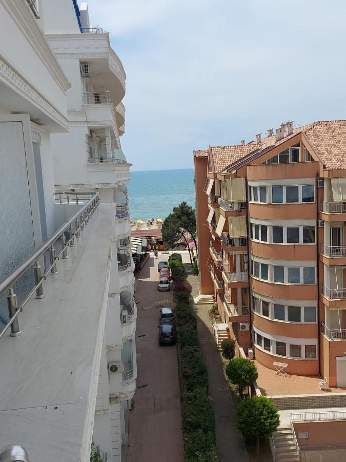 Armando Apartmán Golem (Tirana)