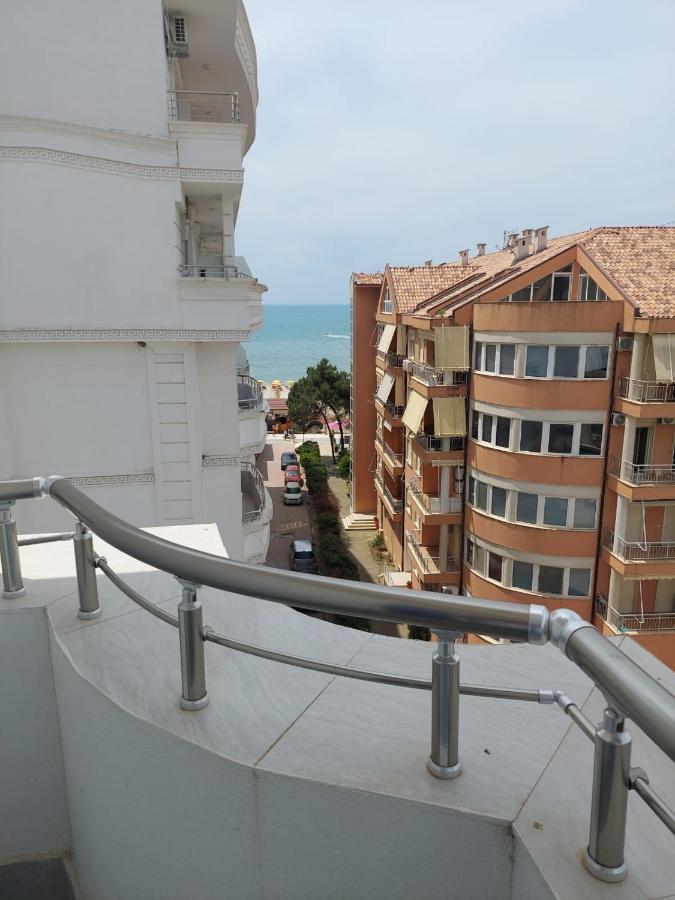Armando Apartmán