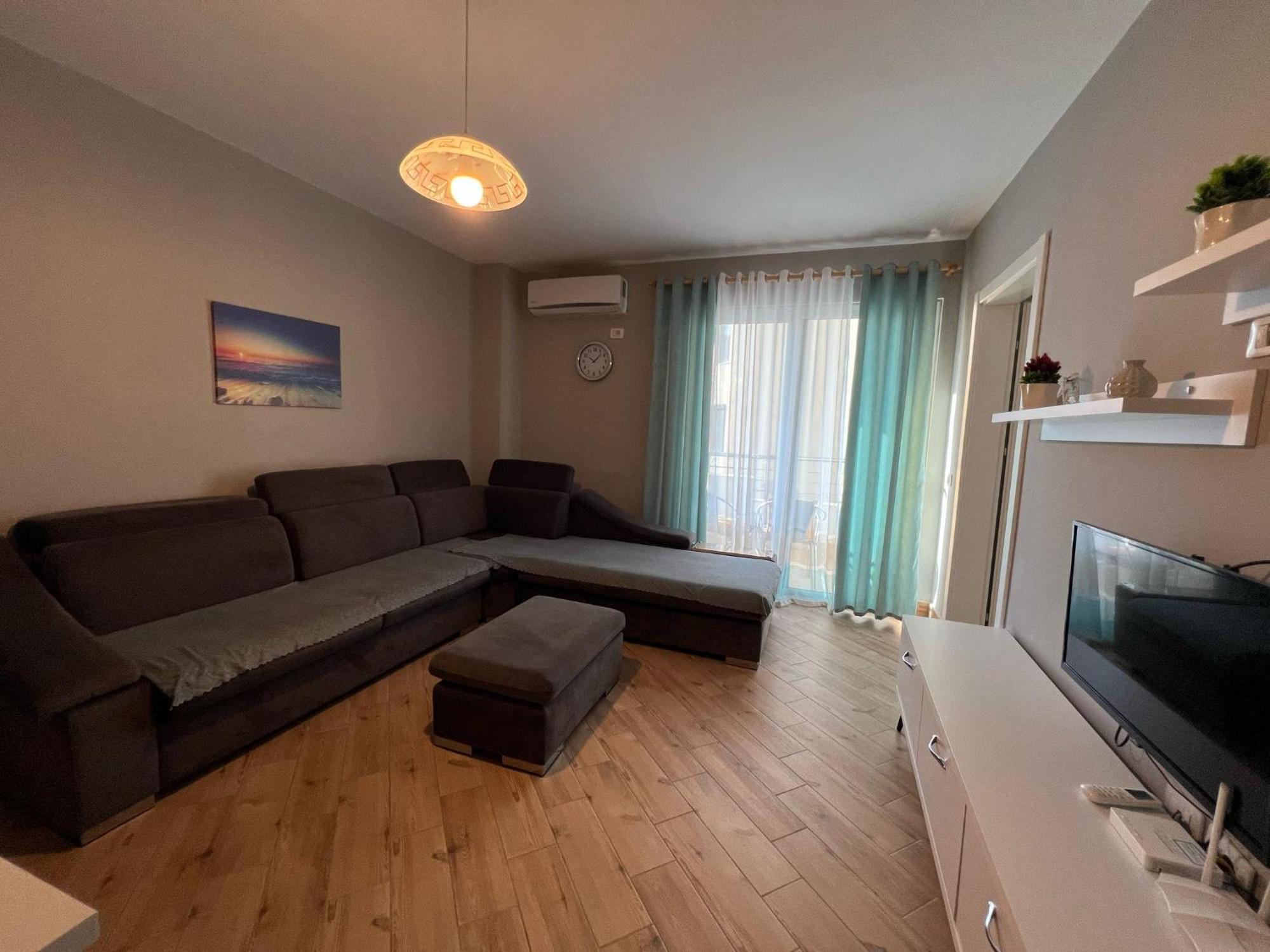 Armando Apartmán *